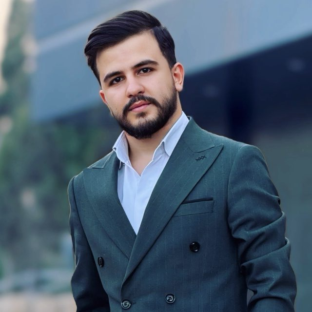 علی سینا فراهانی